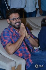 Guru Movie Trailer Launch